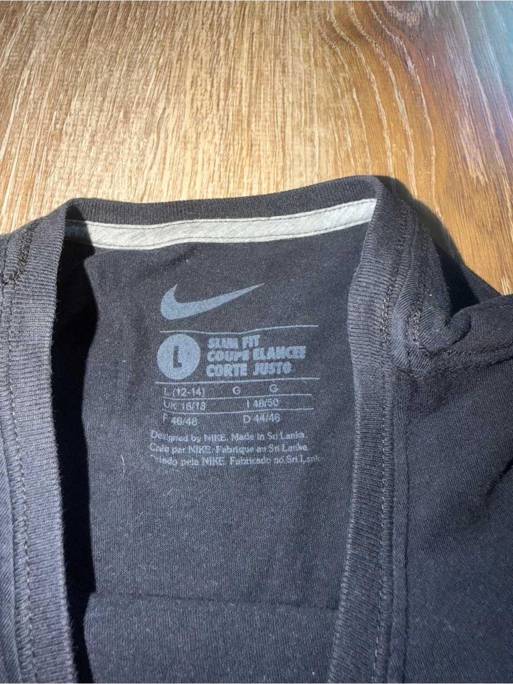 Vintage Y2K Nike Black Tee with Gold 